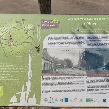 Au Pied De La Butte Feriehus *