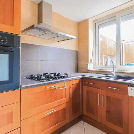 3 Bedroom In *