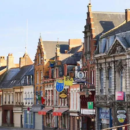 Au Pied De La Butte Feriehus Oxelaere